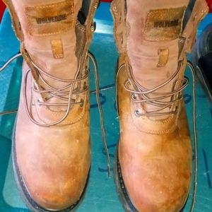 Wolverine boots size 10 and a half worn once gave $140 want $50